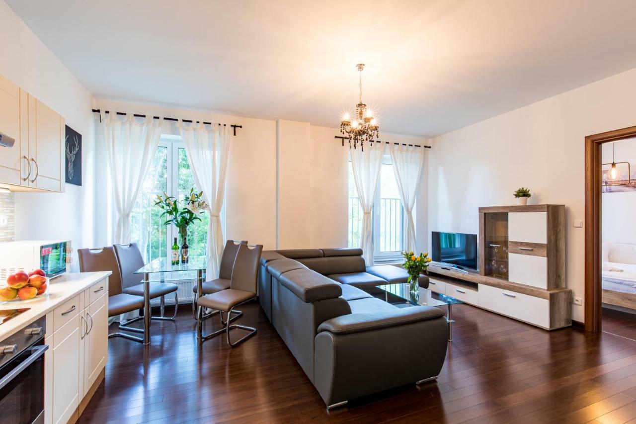 Rezidence Moser Apartments カルロヴィ・ヴァリ エクステリア 写真