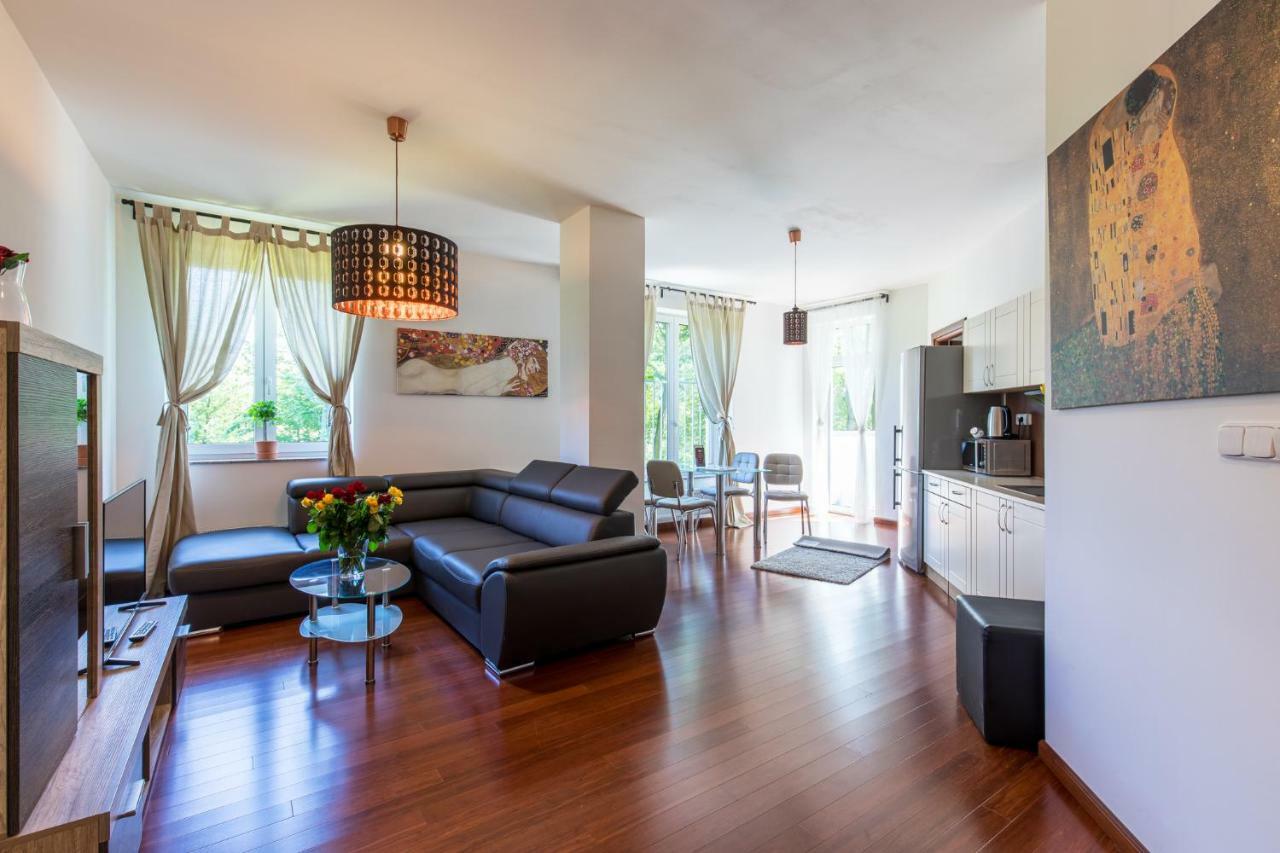 Rezidence Moser Apartments カルロヴィ・ヴァリ エクステリア 写真